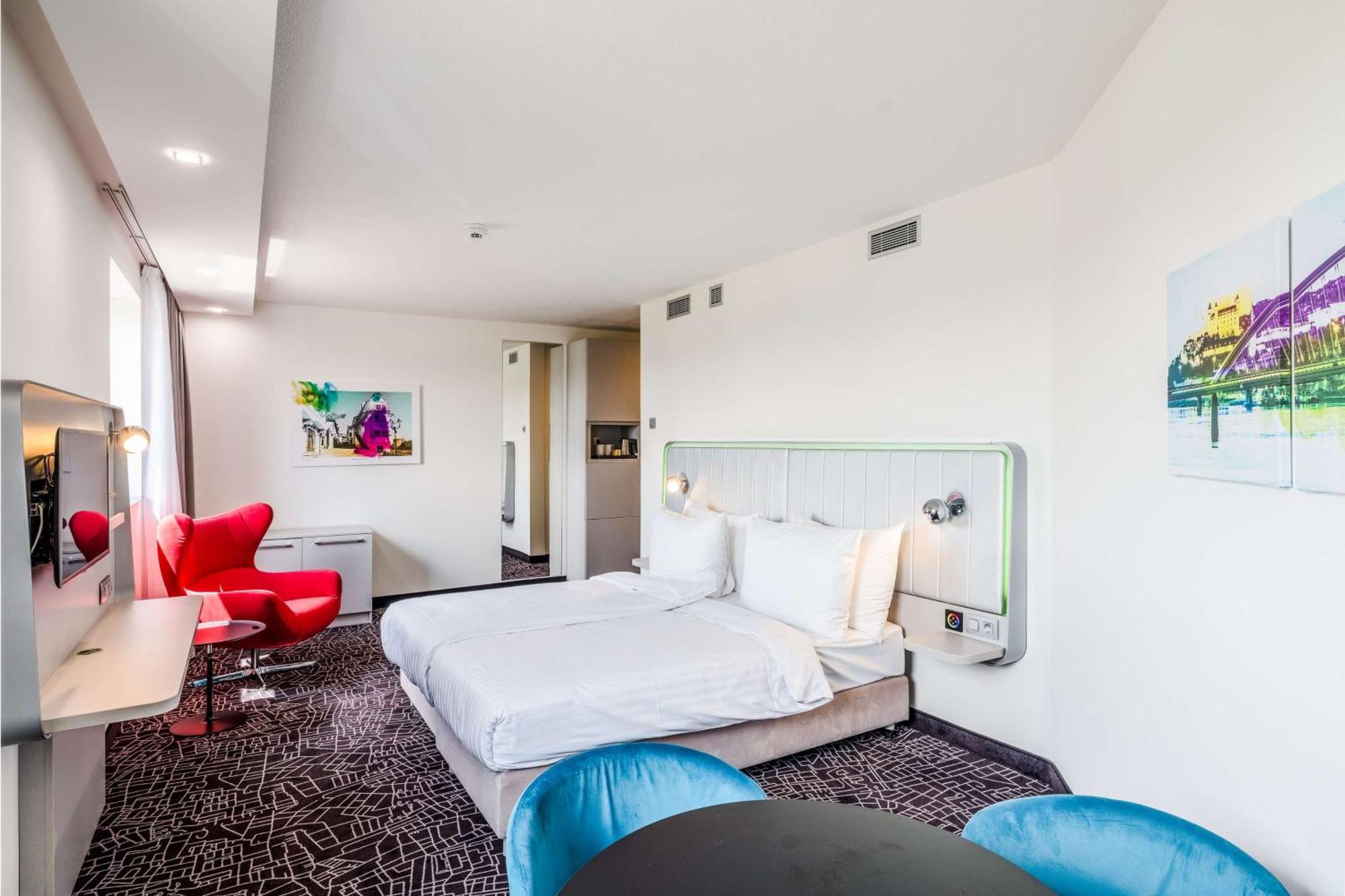 Junior Suite,1277108041:JPEG